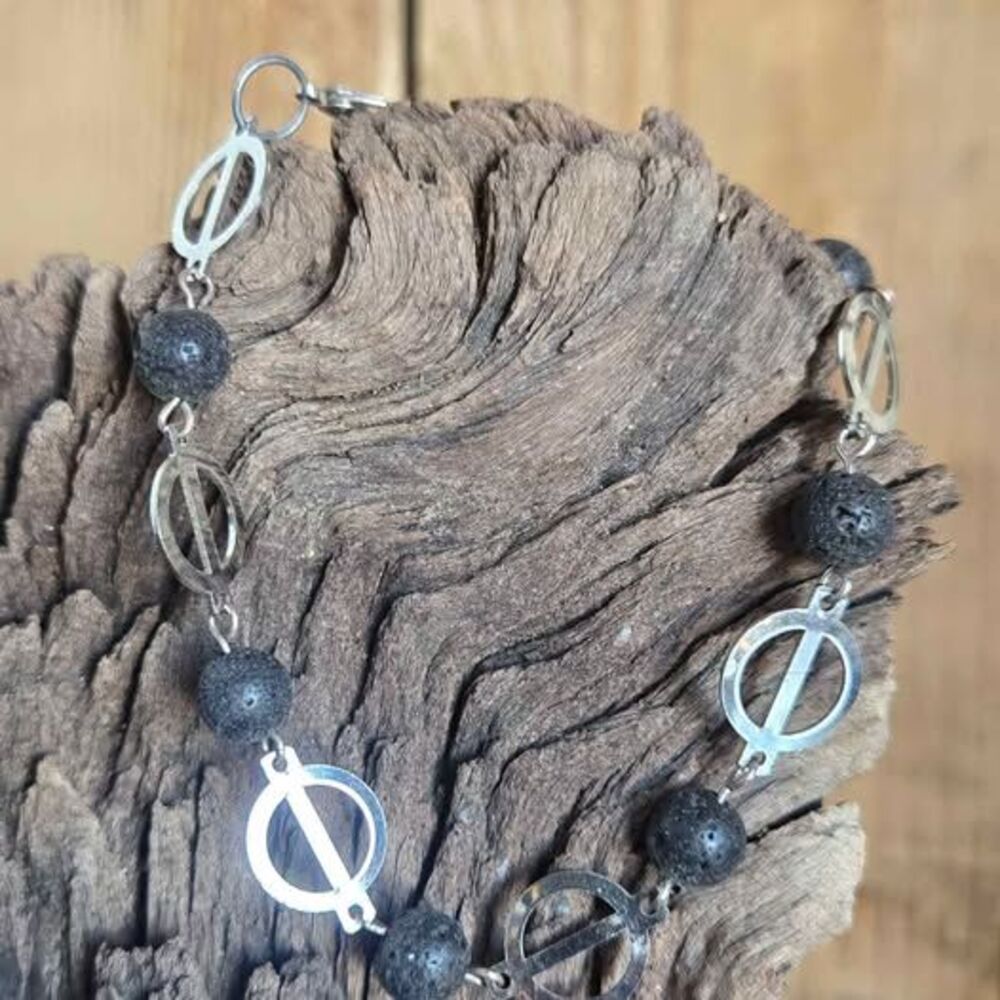 Men's Lava Stone Aromatherapy Bracelet  Silver Tone Link Chain